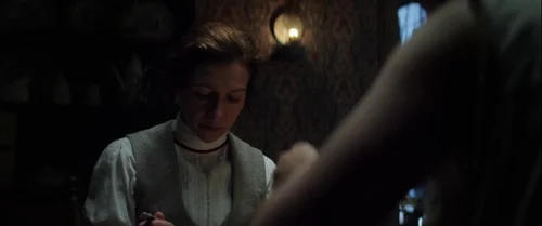 pearl_frame_1738860501.8582451.webp