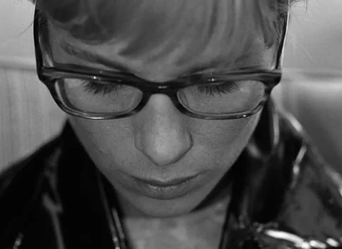 persona_frames_frame_122.webp