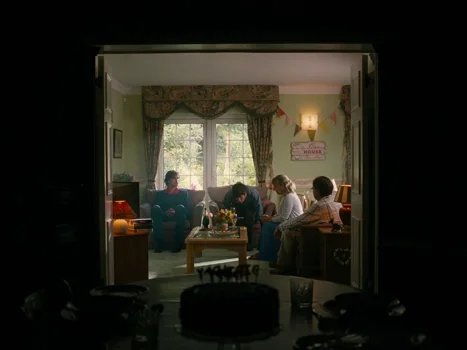saltburn_frame_1738859122.2077827.webp