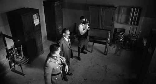 schindler's_list_frame_1738853278.871595.webp