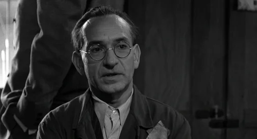 schindler's_list_frame_1738853283.1372595.webp