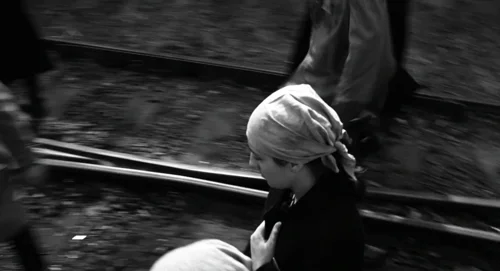 schindler's_list_frame_1738853299.2719812.webp
