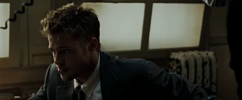 se7en_frame_1738663511.1639106.webp