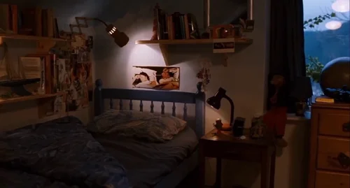 submarine_frame_1738664194.3326688.webp