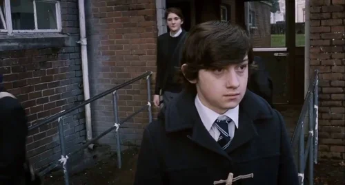 submarine_frame_1738664198.5385346.webp