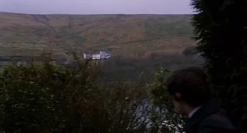 submarine_frame_1738664202.4561899.webp