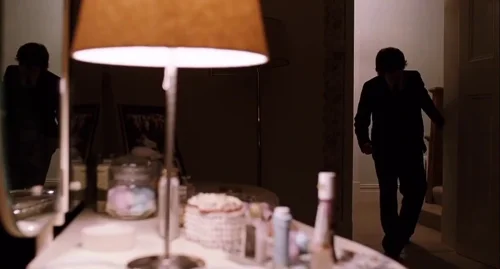 submarine_frame_1738664211.9864514.webp