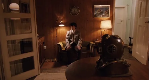 submarine_frame_1738664220.9191518.webp