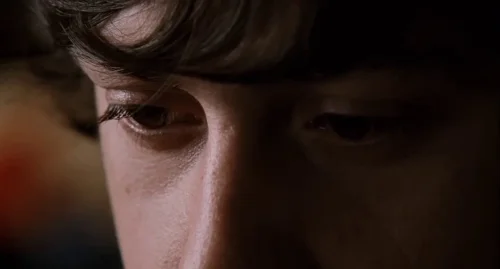 submarine_frame_1738664223.5501084.webp