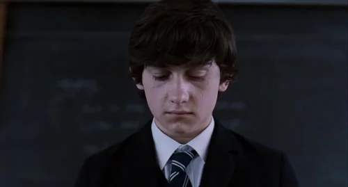 submarine_frame_1738664256.5039225.webp