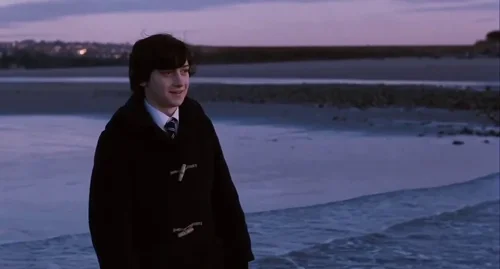 submarine_frame_1738664261.3361838.webp