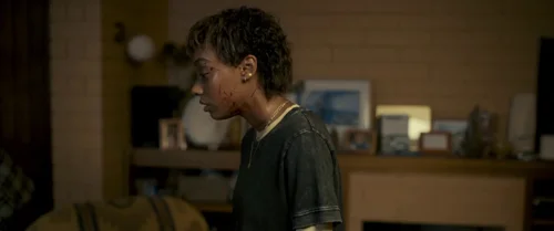 talk_to_me_frame_1738859472.5521395.webp