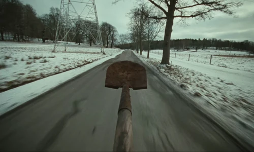 the_hives___bogus_operandi_official_music_video_frame_27.webp
