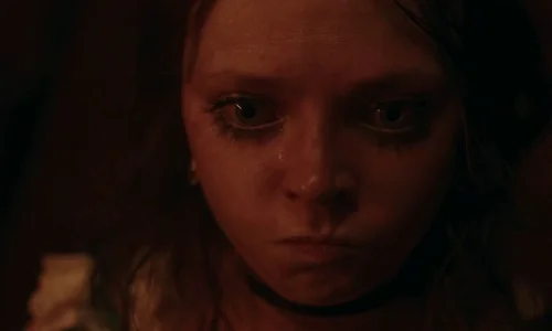 the_ugly_stepsister_frame_1748823567.6019733.webp