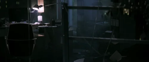 the_dark_knight_frames_frame_136.webp