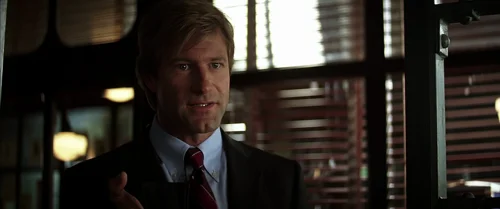 the_dark_knight_frames_frame_202.webp