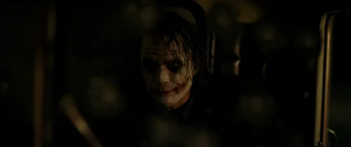 the_dark_knight_frames_frame_304.webp