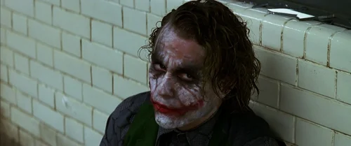 the_dark_knight_frames_frame_345.webp
