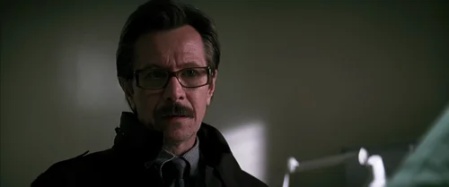 the_dark_knight_frames_frame_381.webp