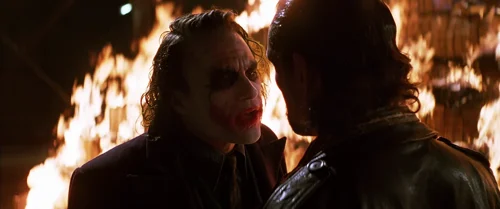 the_dark_knight_frames_frame_389.webp