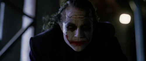 the_dark_knight_frames_frame_499.webp