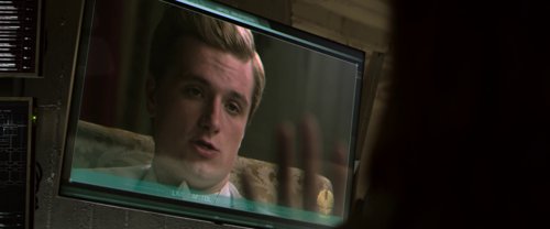 the_hunger_games:_mockingjay_-_part_1_frame_1738694504.4486911.jpg