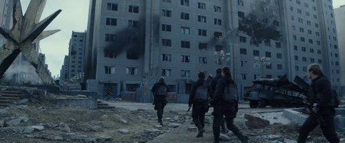 the_hunger_games:_mockingjay_-_part_2_frame_1738694582.8820107.jpg