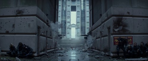 the_hunger_games:_mockingjay_-_part_2_frame_1738694583.1373005.jpg