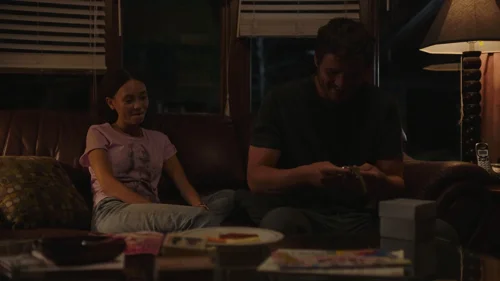 the_last_of_us_frame_1738633634.271924.webp