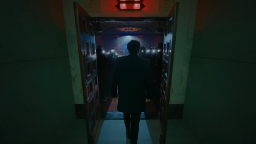 the_weeknd_-_open_hearts_(official_video)_frame_228.0.jpg