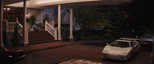 the_wolf_of_wall_street_frame_1738665681.100776.jpg