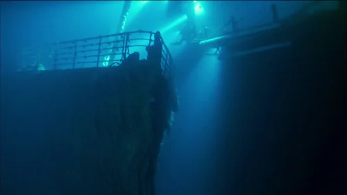 titanic_frame_1738666394.506165.webp