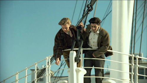 titanic_frame_1738666403.8257017.jpg