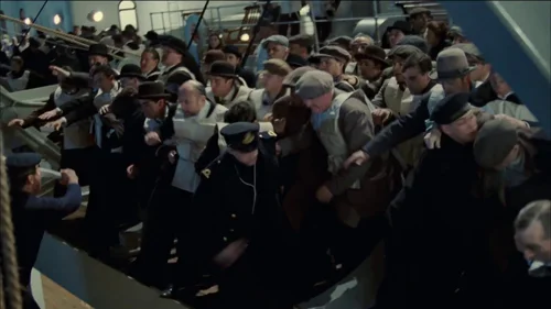 titanic_frame_1738666435.8884487.webp