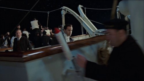 titanic_frame_1738666436.900222.jpg