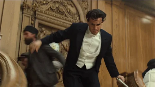 titanic_frame_1738666438.410572.webp