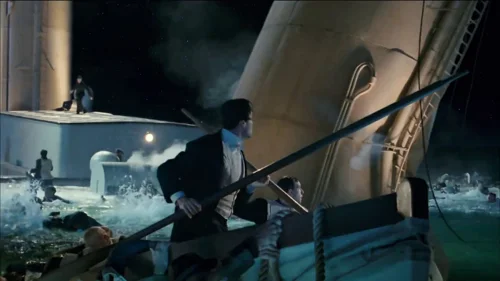 titanic_frame_1738666443.151807.webp