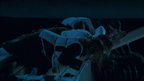 titanic_frame_1738666445.2057073.webp