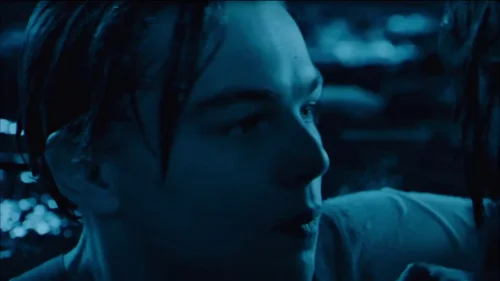 titanic_frame_1738666446.5368464.webp
