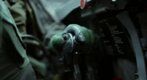 top_gun:_maverick_frame_1738863019.7806392.webp