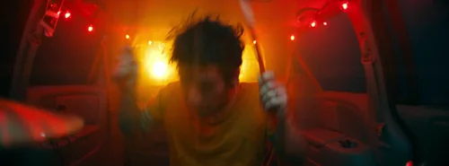 twenty_one_pilots___drum_show_official_video_frame_27.webp