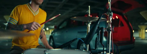 twenty_one_pilots___drum_show_official_video_frame_4.webp