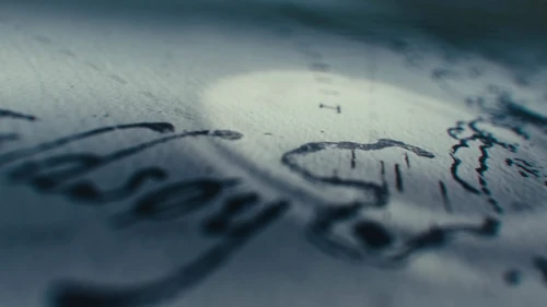 twenty_one_pilots___overcompensate_official_video_frame_13.webp