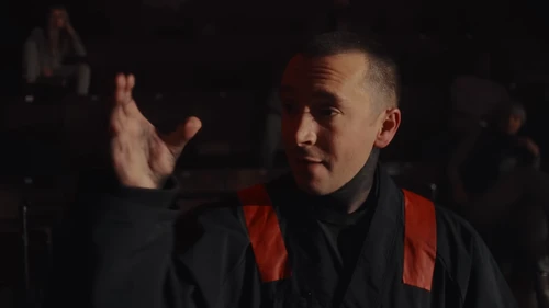 twenty_one_pilots___overcompensate_official_video_frame_84.webp