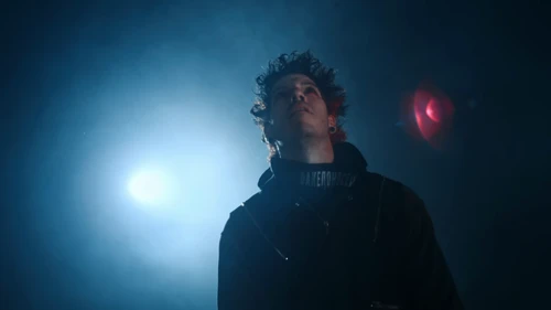 twenty_one_pilots_-_the_contract_(official_video)_frames_frame_20.webp