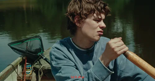 woody___let_me_go_official_video_frame_13.webp