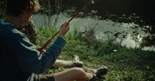 woody___let_me_go_official_video_frame_48.webp