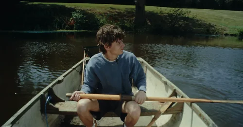 woody___let_me_go_official_video_frame_51.webp