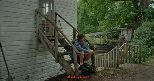 woody___let_me_go_official_video_frame_68.webp