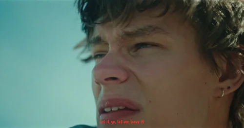 woody___let_me_go_official_video_frame_77.webp
